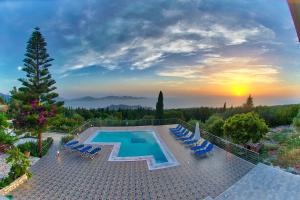 Studios Vrionis Panoramic Sunset Kefalloniá Greece