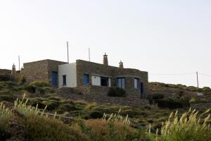 Bioclimatic stone built villa Kea Greece