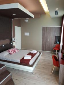Studio with Balcony room in Th Luxury