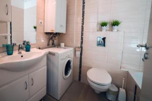 Rose Gold Wellness Apartman