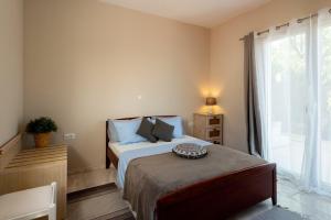 Nicoles garden villa