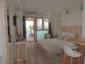 Appart'hotels Studios Nuitee en Provence : photos des chambres