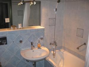 Triple Room room in Panoramahotel Karwendelhof