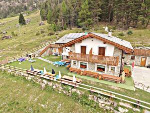 Penzion Rifugio Alpe Ponte Chiesa in Valmalenco Itálie