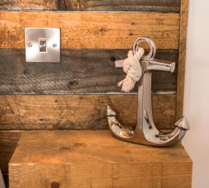 The Lighthouse Penthouse, Studio and Holiday Home