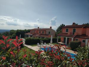 Apartments Athos 