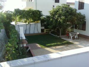 Apartments by the sea Slatine, Ciovo - 15916