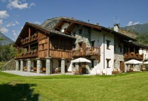 Triple Room room in Maison Tissiere