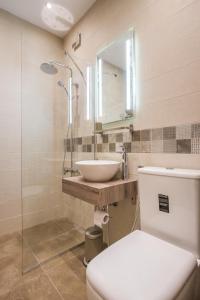 Designer & Luxurious, Business, One Bedroom Apartment in Top Central Sofia by Flat Mаnager