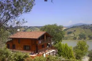 Villa chalet sul lago Angitola - Monterosso