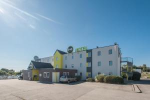 Hotels B&B HOTEL Lorient Caudan : photos des chambres