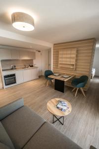 Im Achtal, Mehr als Ferienwohnungen