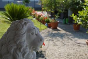 Northwest Studio Apartments