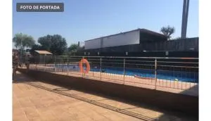 Petit con piscina - San Salvador de Poio