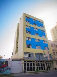 萨尔山脉酒店 - 库里提巴