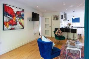 Penthouse 5 mins walk to City Centre & Colleges with Terrace & Sleeps 6