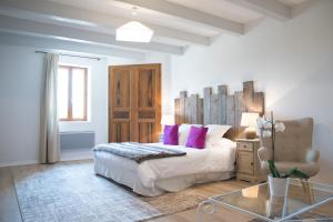 B&B / Chambres d'hotes La Bastide des Bourguets Adults Only, Mont Ventoux : photos des chambres