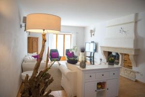 B&B / Chambres d'hotes La Bastide des Bourguets Adults Only, Mont Ventoux : photos des chambres