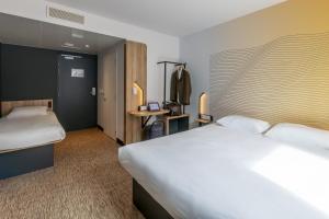 Hotels B&B HOTEL Bordeaux Centre Gare Saint-Jean : Chambre Triple