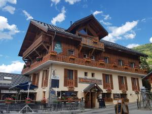 Hotels Hotel-Chalet les Melezes : photos des chambres