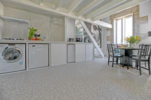 Appartement Romanité photo 9
