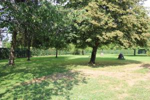 Sejours a la campagne Le Poule House : Chambre Double - Vue sur Jardin