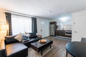 Hibiscus Suites - Sarasota