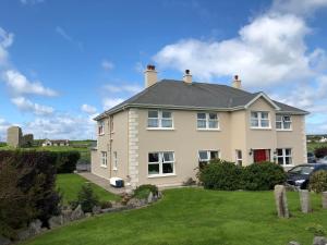 Moloney House - Bed and breakfasts, Doolin