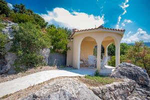 Luxury Villa Alena