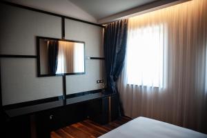 tenuta mara relais wine hotel booking