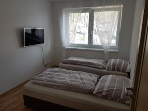 NEWLY BUILT APARTMENT 4 WITH BALCONY NEAR CENTER