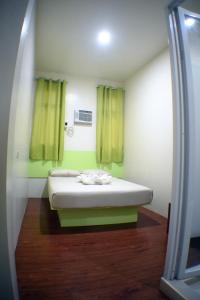 Sulit Budget Hotel near Dgte Airport Citimall