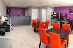 Super 8 by Wyndham Sonora - أوزونا