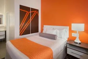 汤姆斯河豪生国际酒店 - 莱克伍德