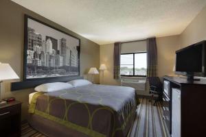 Super 8 by Wyndham BridgeviewChicago Area