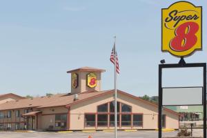 Super 8 by Wyndham Chadron NE