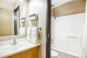 Queen Room with Two Queen Beds - Non-Smoking room in Super 8 by Wyndham Nevada