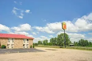 Super 8 by Wyndham Melrose - Paynesville