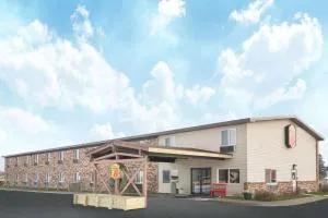 Super 8 by Wyndham Superior WI - سوبيريور