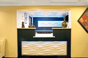 Super 8 by Wyndham Ogden, Utah