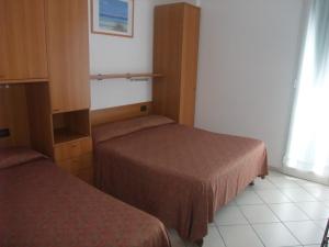 Twin Room with Balcony room in Hotel Adriana