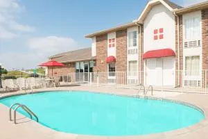Boarders Inn and Suites by Cobblestone Lamar Missouri - 乔普林