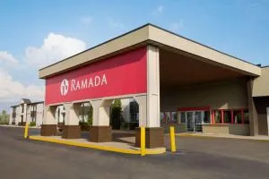 Ramada by Wyndham Bismarck - Washburn