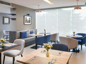 Amp Am House Bangkok Hotel