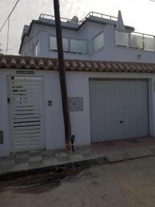 Superior family town centre villa close to beach in peaceful residential zone