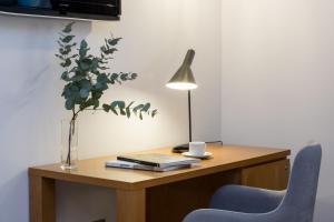 Superior Double Room with Balcony room in Hotel Palacio de Aiete