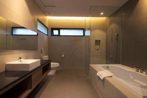 Biệt thự 5 phòng ngủ (Villa 5-Bedroom)