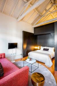 The A5 Smart Luxury Studios