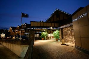 hotelImage
