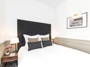 Appartements LivinParis - Luxury 4 Bedrooms Opera I : photos des chambres